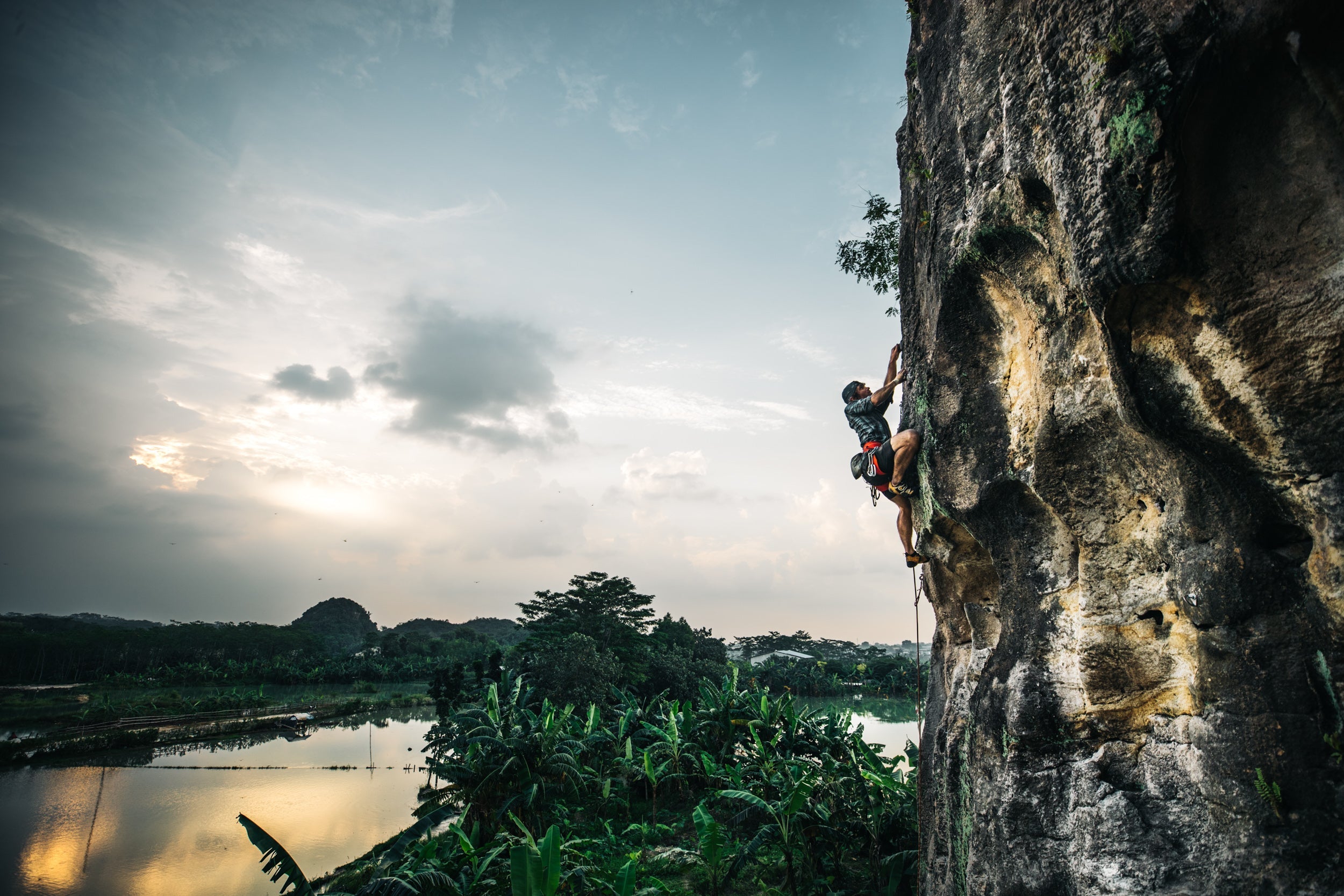 Climbing Quartz Caves